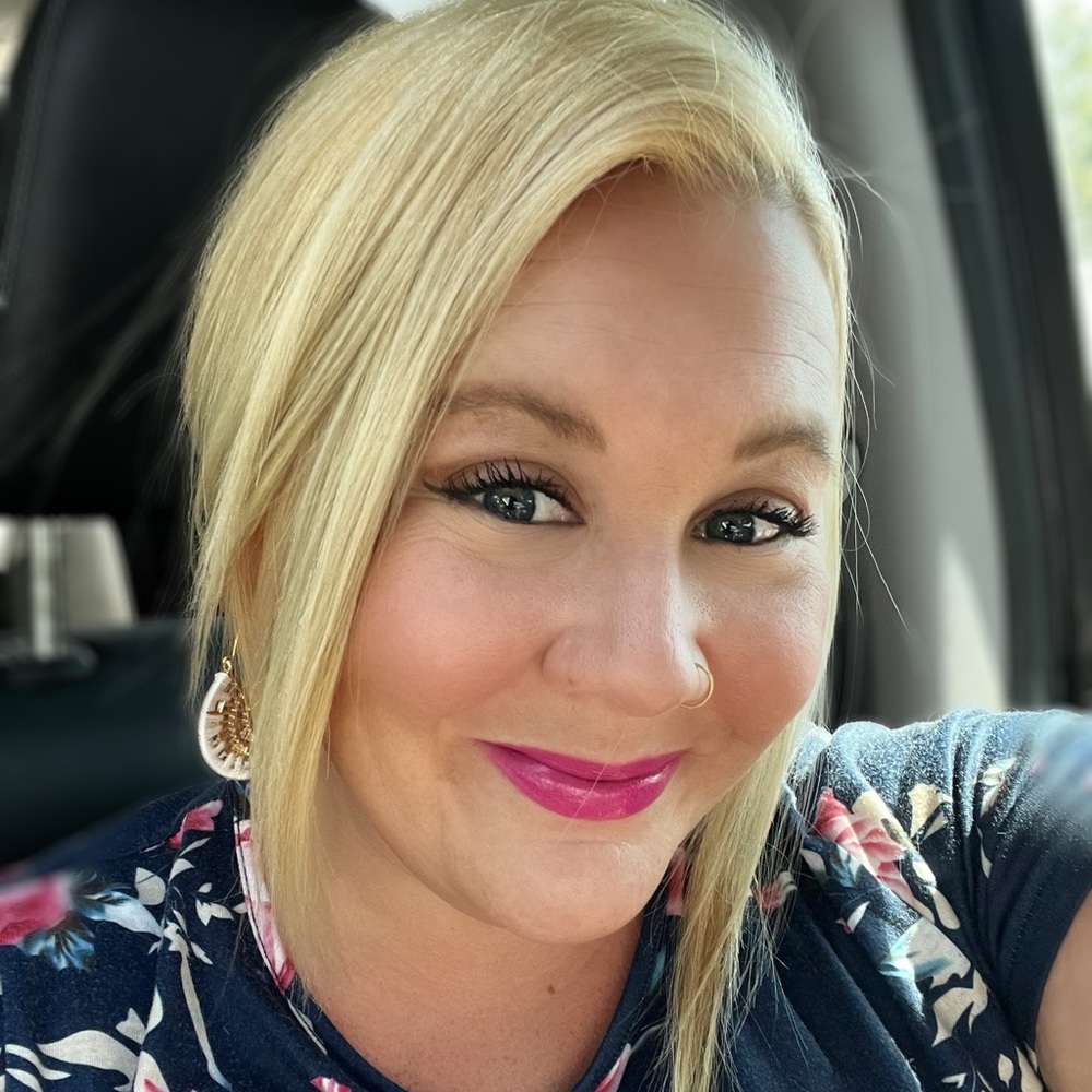 Meet your Posher, Kimberly